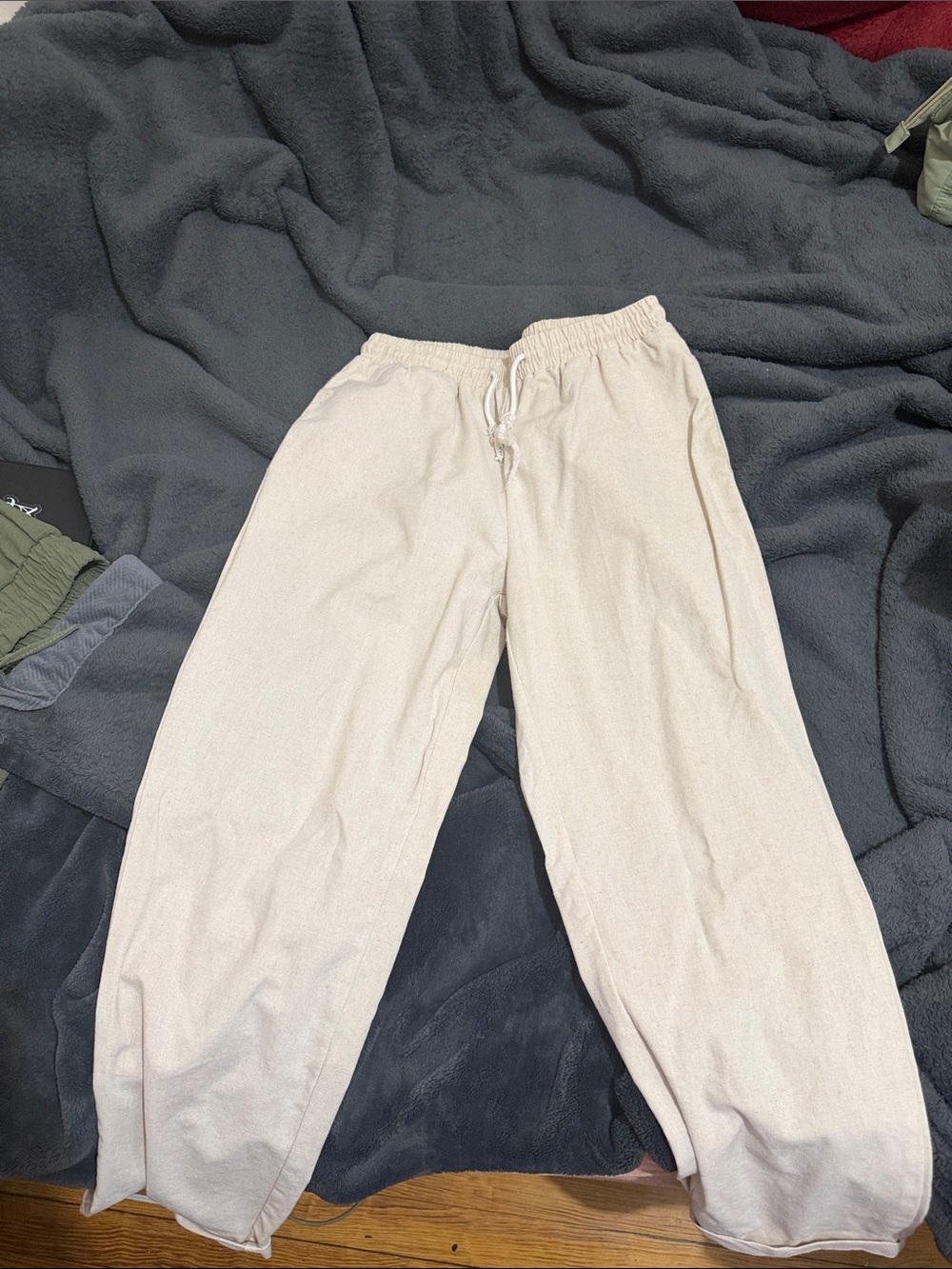 SHEIN woman’s Light Beige Drawstring Joggers